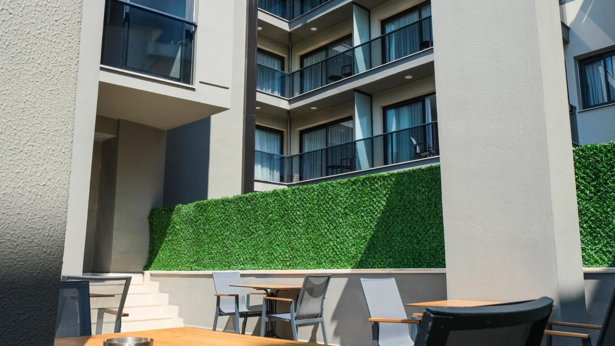 Myway Deluxe Alsancak Hotel İzmir Exterior foto